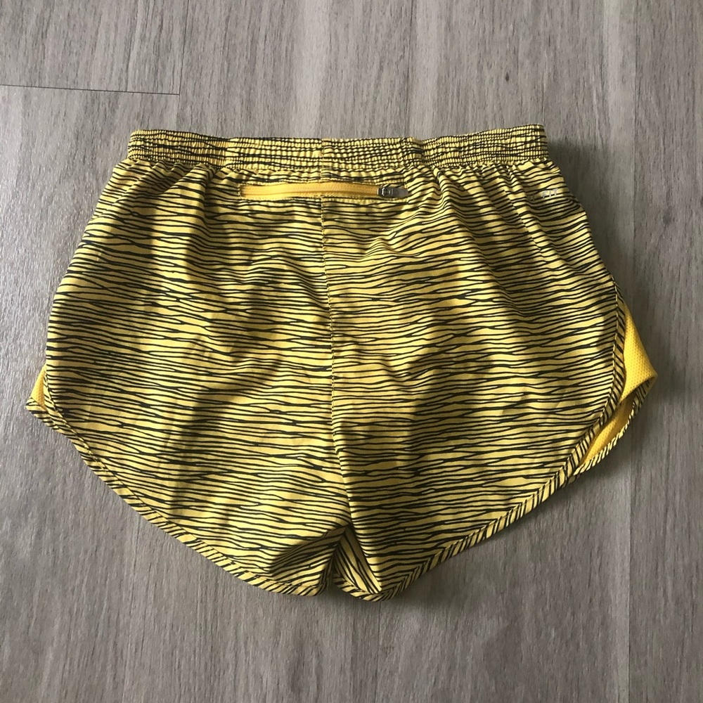 Nike Dri-Fit short - Picture 3 of 4
